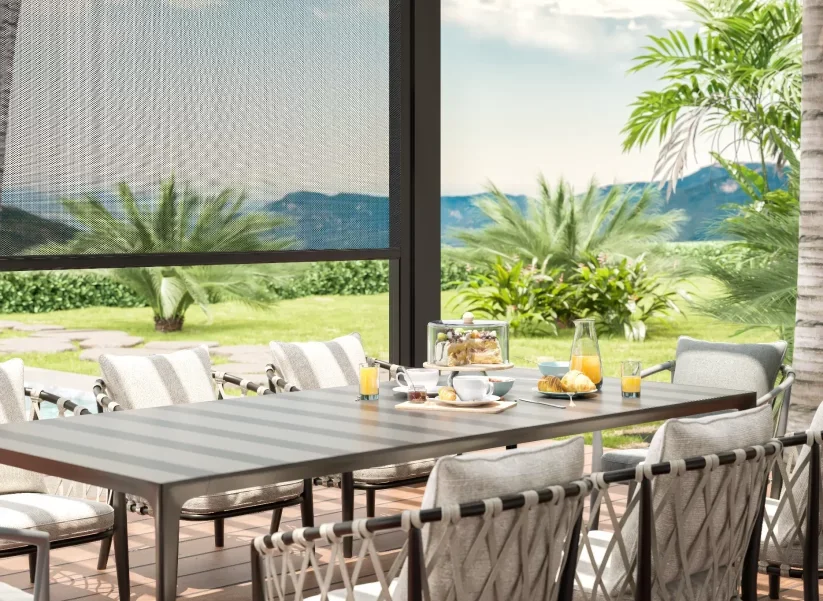 stobag_pergolado_com_tela_protecao-r0cbiffbhnn3f3iv2um35m3qgddfhk55fequrfjmey